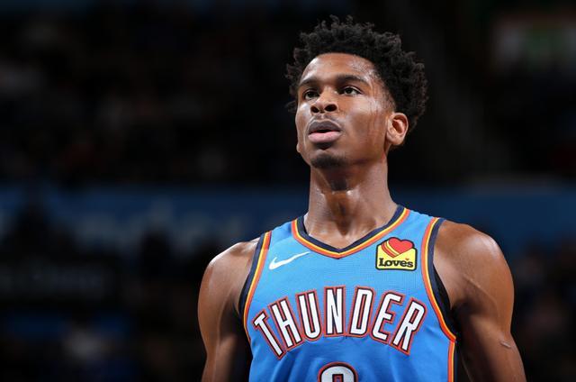 篮球勇士替补球员连续三场得分上双